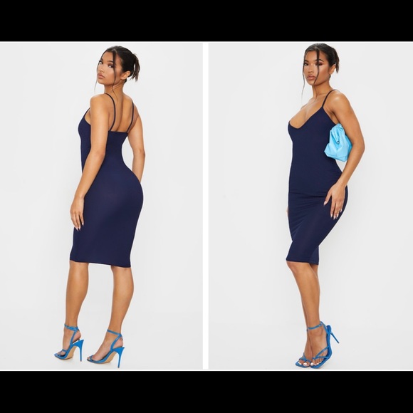 PrettyLittleThing. 8. Navy - Picture 2 of 3